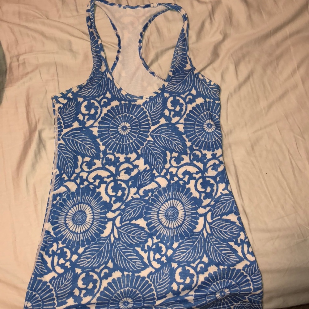 Lululemon tank top